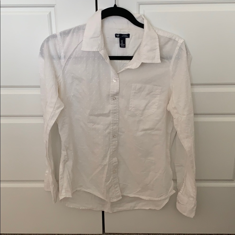 Gap button up shirt